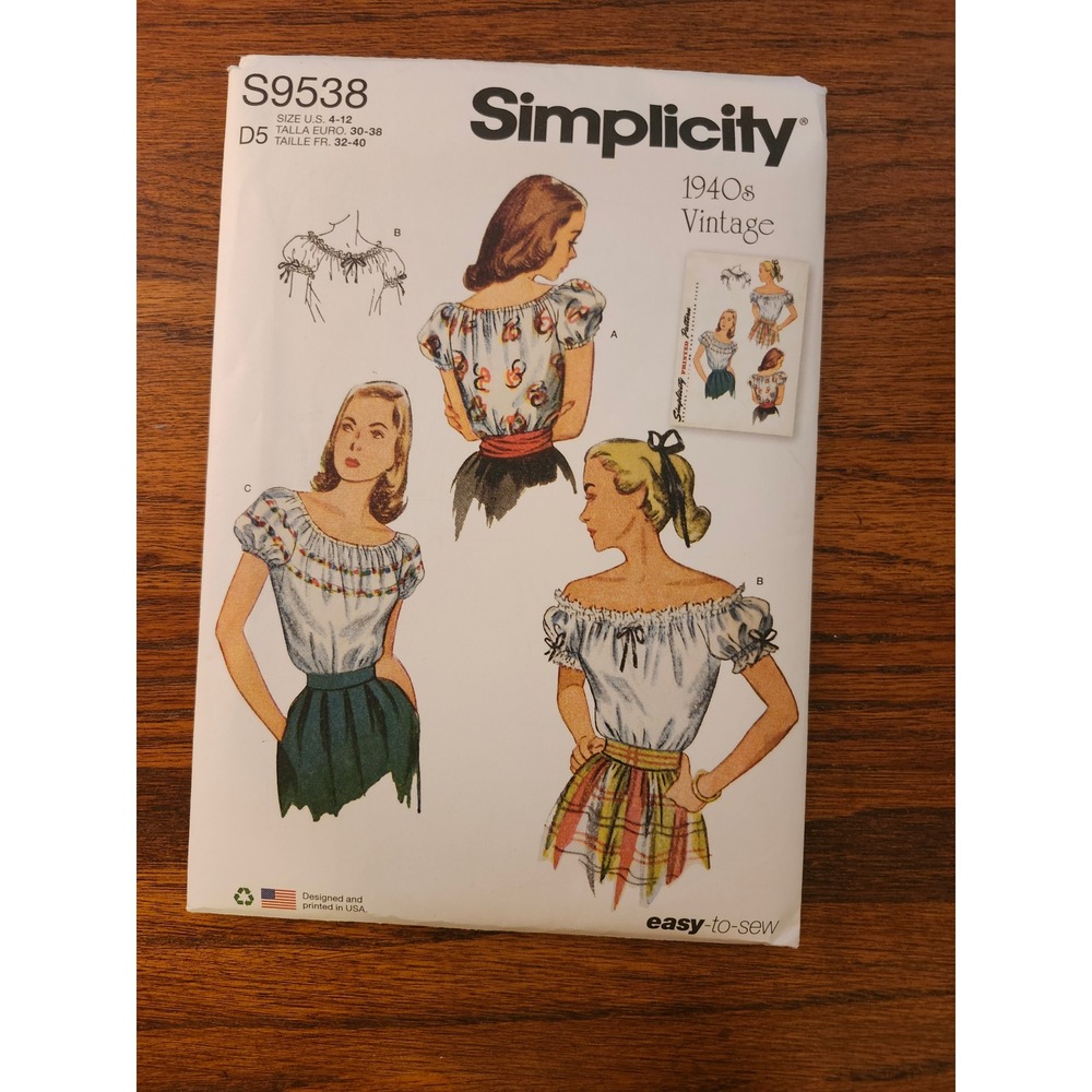 Simplicity S9538 1940s Vintage Misses Blouse Sewing Pattern Size 4-12 D5 NEW